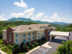 Отель Holiday Inn Express & Suites Sylva / Dillsboro, an IHG Hotel  Dillsboro